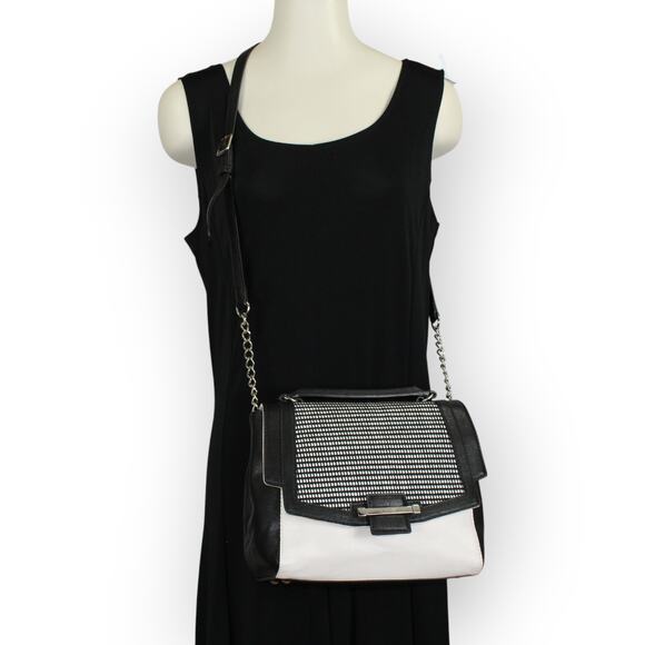 Lot 5 Bags AdrienneVittadini UnderOneSky BCBG NineWest MichaelKors - Picture 9 of 14